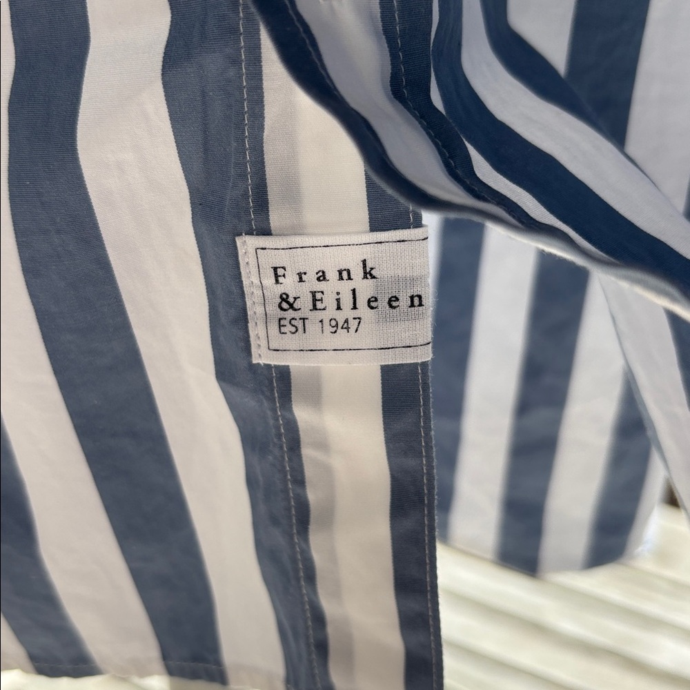 Frank & Eileen Blue and White Vertical-Stripe Button-Down Shirt - Picture 9 of 16